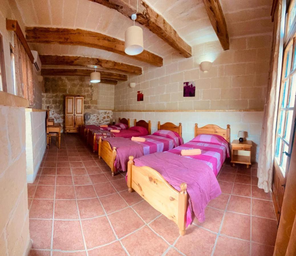 Holiday home 2 Bedroom Holiday Farmhouse With Private Pool *